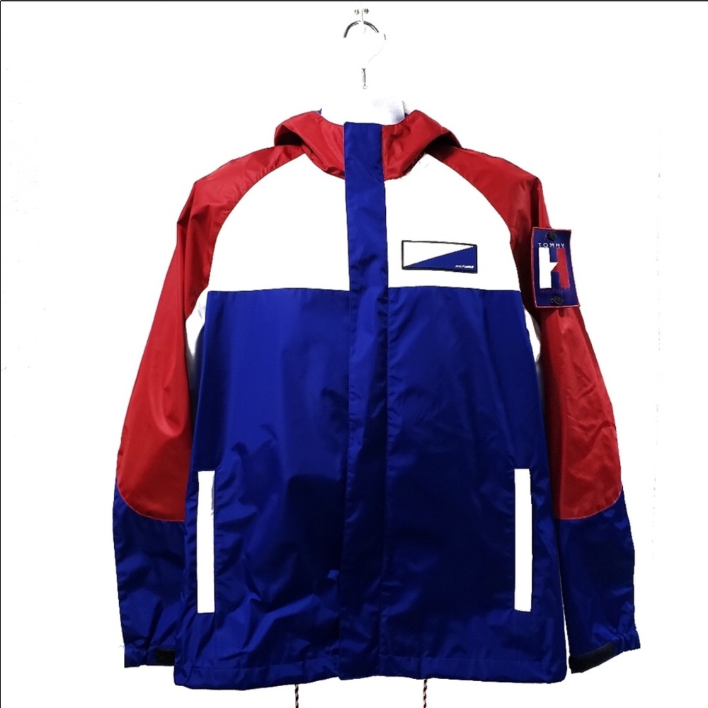 🏡 Moving sale  Price Firm XL size Hilfiger Collection jacket